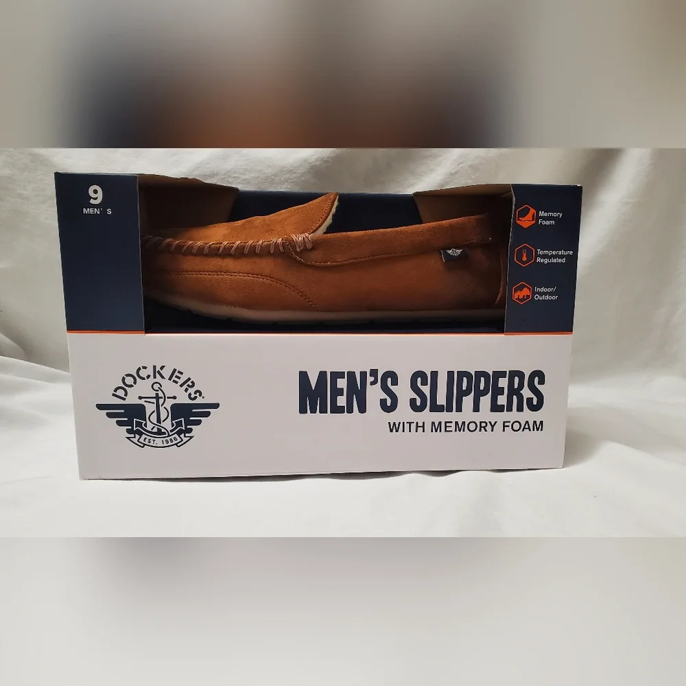 NIB Dockers men's slippers - Picture 3 of 6